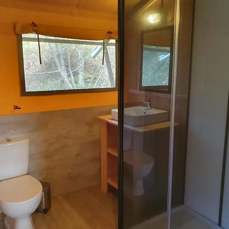 Luxury Safari Tents At Moulin Du Pommier Glamping & * Saulgond