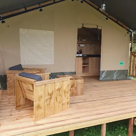 Luxury tent Luxury Safari Tents At Moulin Du Pommier Glamping & Saulgond