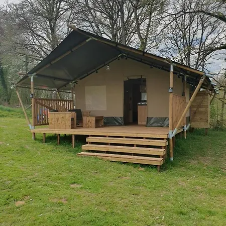 Luxury Safari Tents At Moulin Du Pommier Glamping & * Saulgond