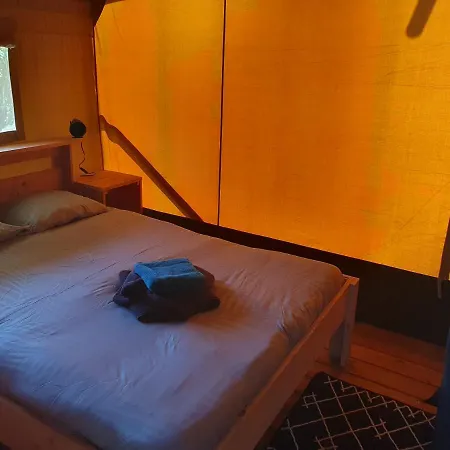 Luxury Safari Tents At Moulin Du Pommier Glamping & Saulgond