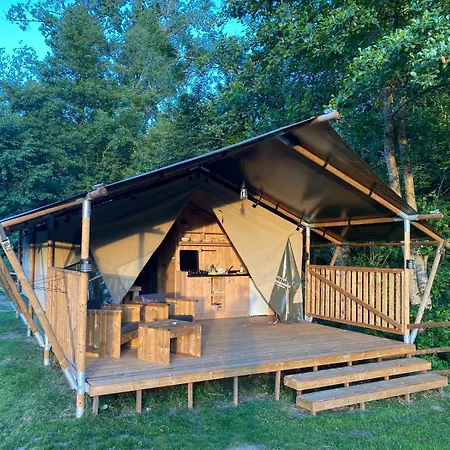 Luxury Safari Tents At Moulin Du Pommier Glamping & Saulgond