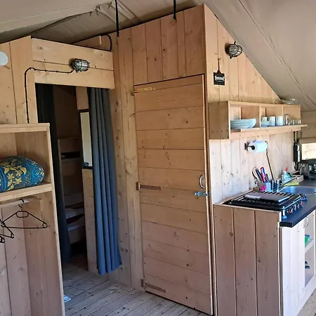 Luxury Safari Tents At Moulin Du Pommier Glamping & *