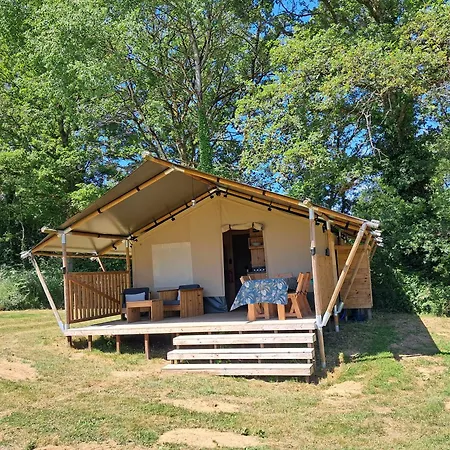 Luxusní stan Luxury Safari Tents At Moulin Du Pommier Glamping & *