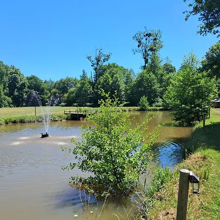 Luxury Safari Tents At Moulin Du Pommier Glamping & Tente de luxe *