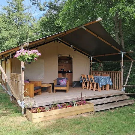 Luxury Safari Tents At Moulin Du Pommier Glamping & * Saulgond